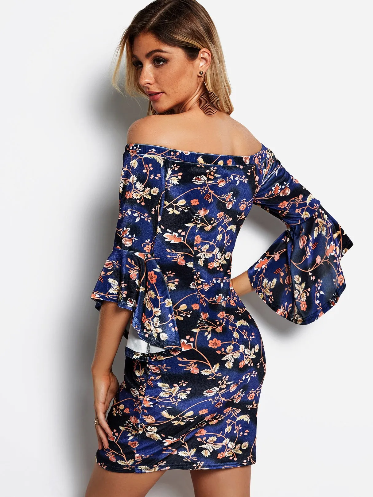 Wholesale Blue Off The Shoulder 3/4 Sleeve Length Floral Print Dresses