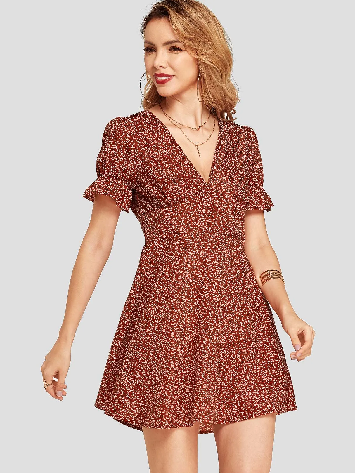 Wholesale Red Deep V Neck Short Sleeve Floral Print Dresses